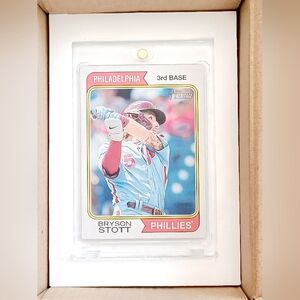 Bryson Stott Philadelphia Phillis Baseball Card 2023 ToppsWith Magnetic Case